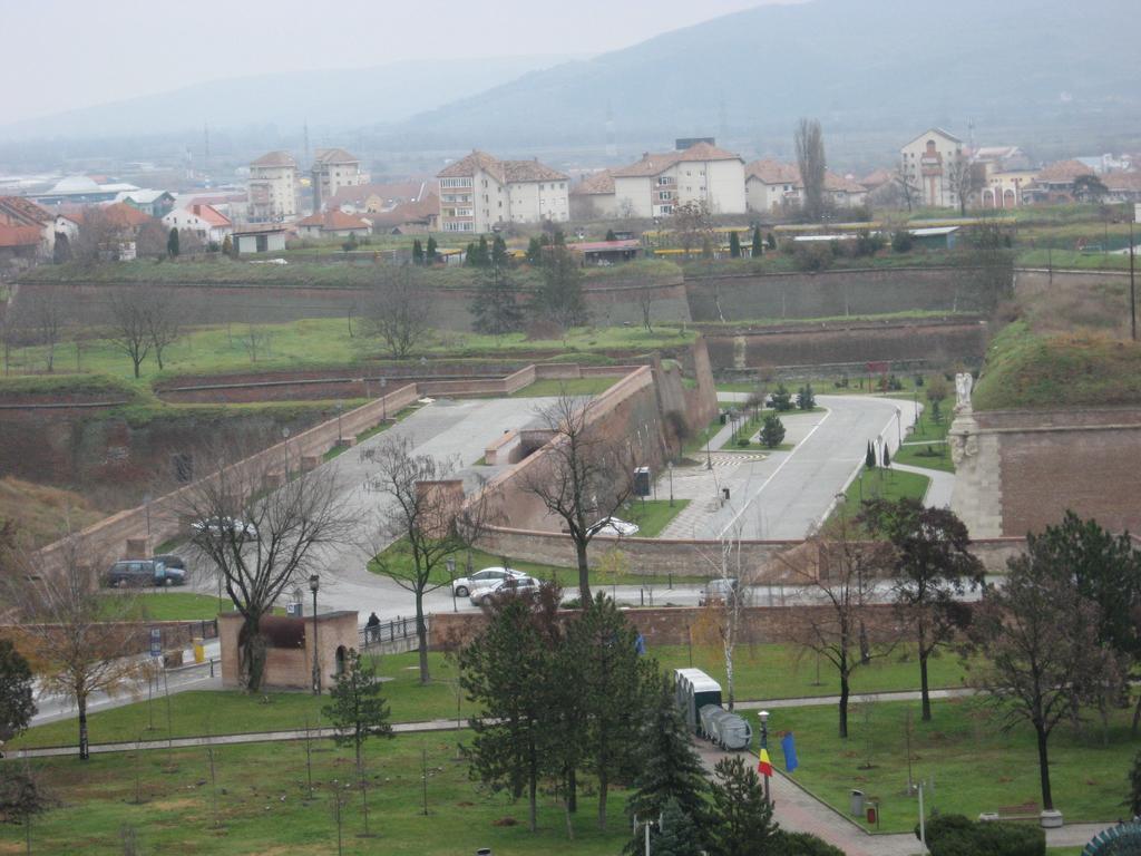 Panoramic Apartment Alba Iulia Ngoại thất bức ảnh