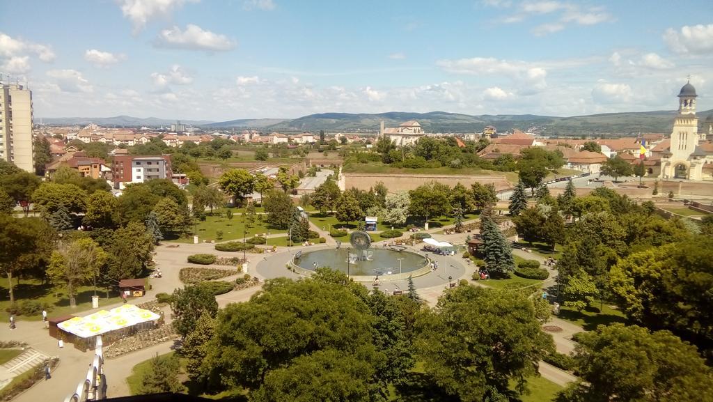 Panoramic Apartment Alba Iulia Ngoại thất bức ảnh