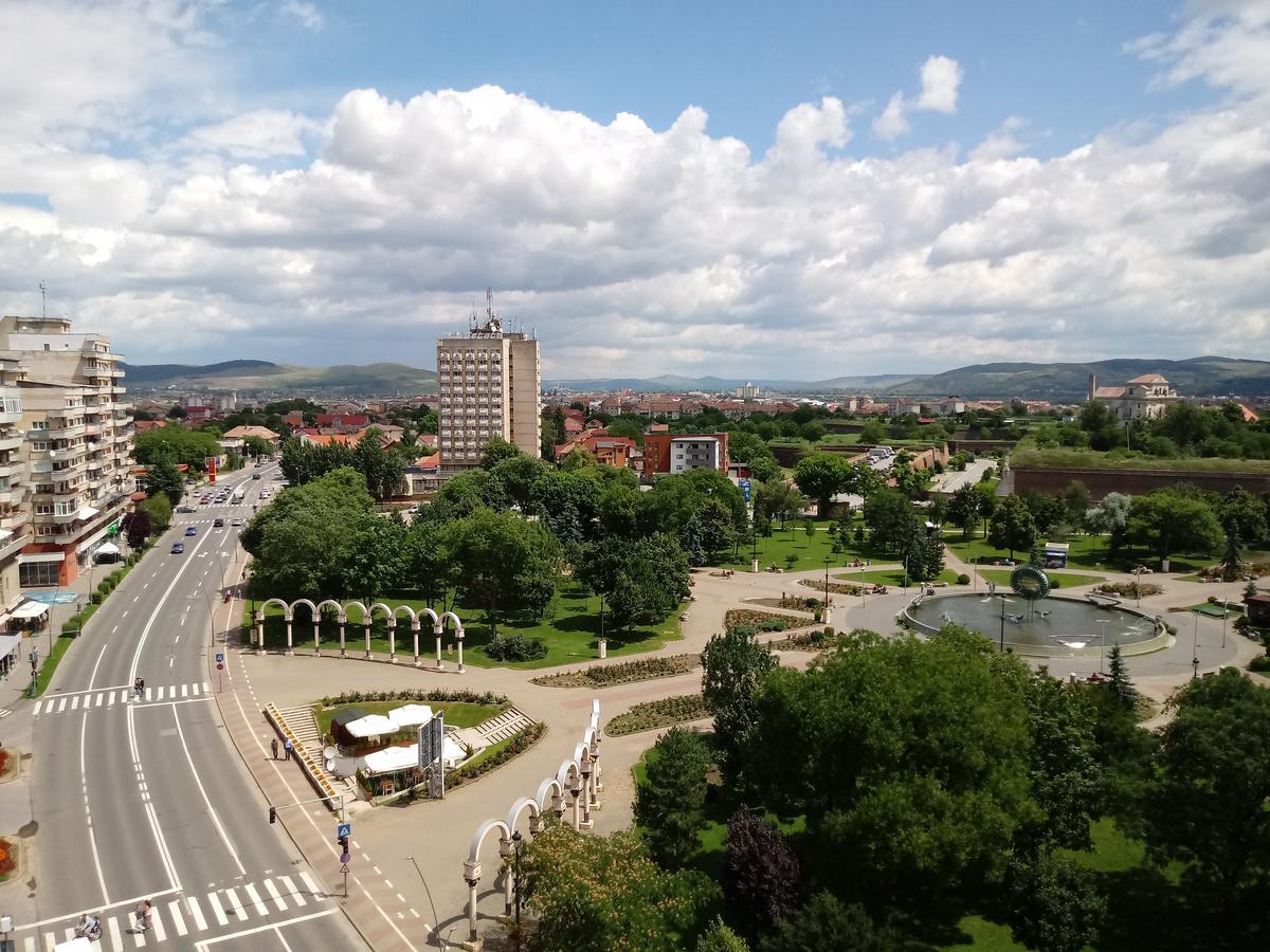 Panoramic Apartment Alba Iulia Ngoại thất bức ảnh