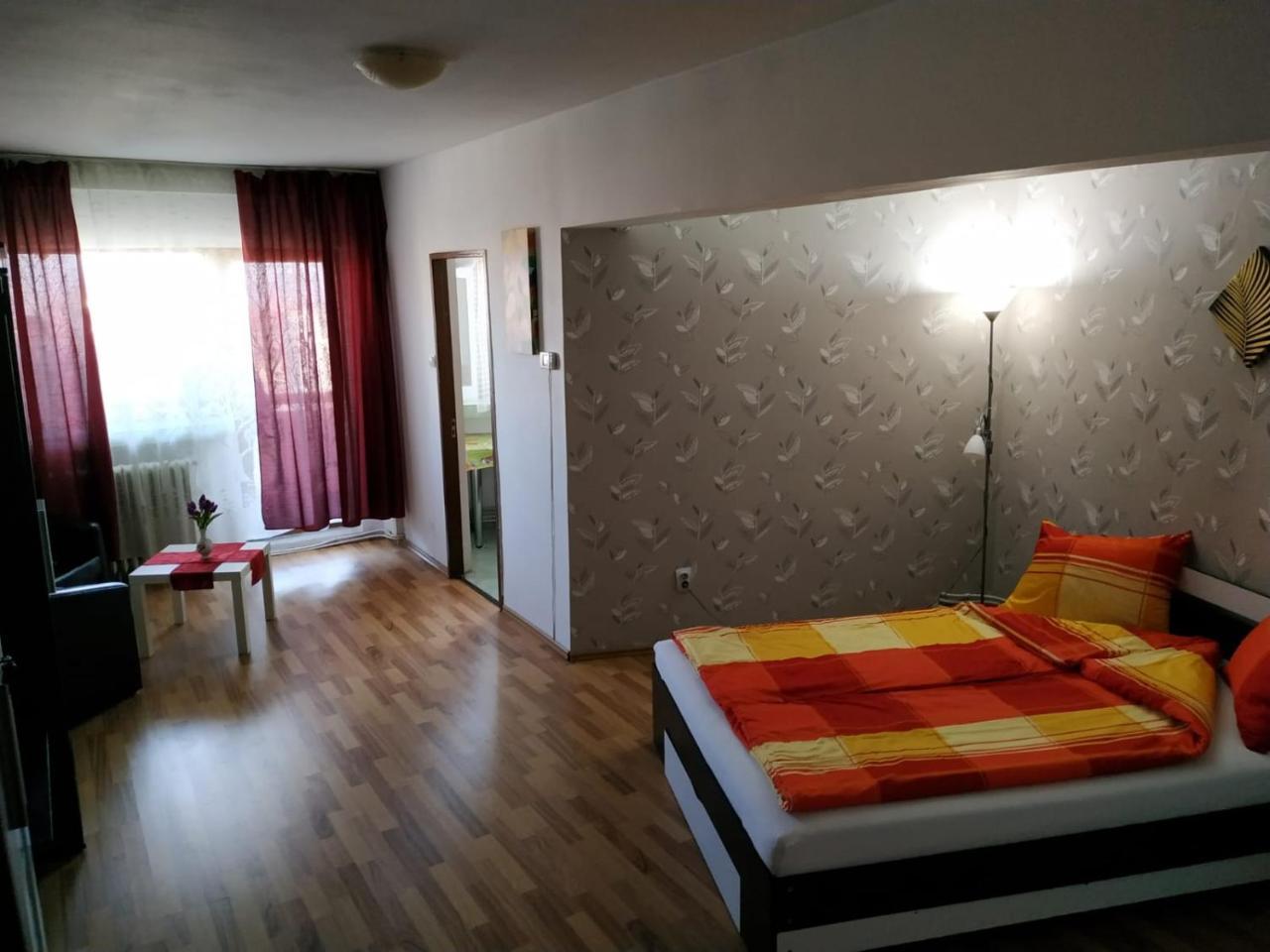 Panoramic Apartment Alba Iulia Ngoại thất bức ảnh