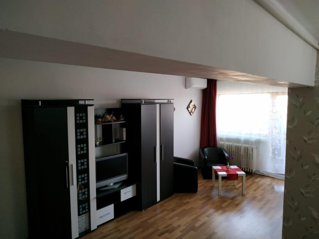 Panoramic Apartment Alba Iulia Ngoại thất bức ảnh